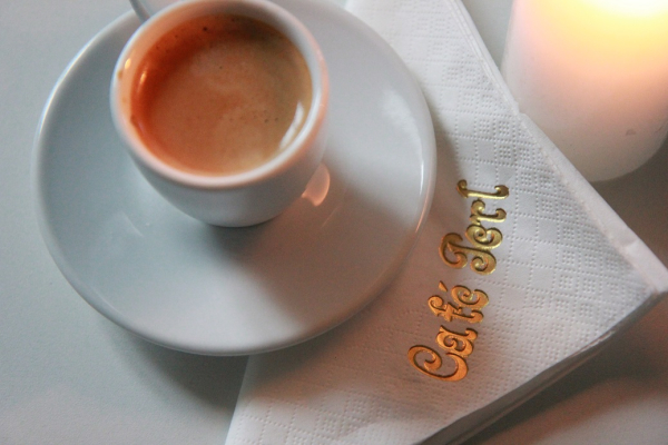 Caf&eacute; Perl - adventn&iacute; hra